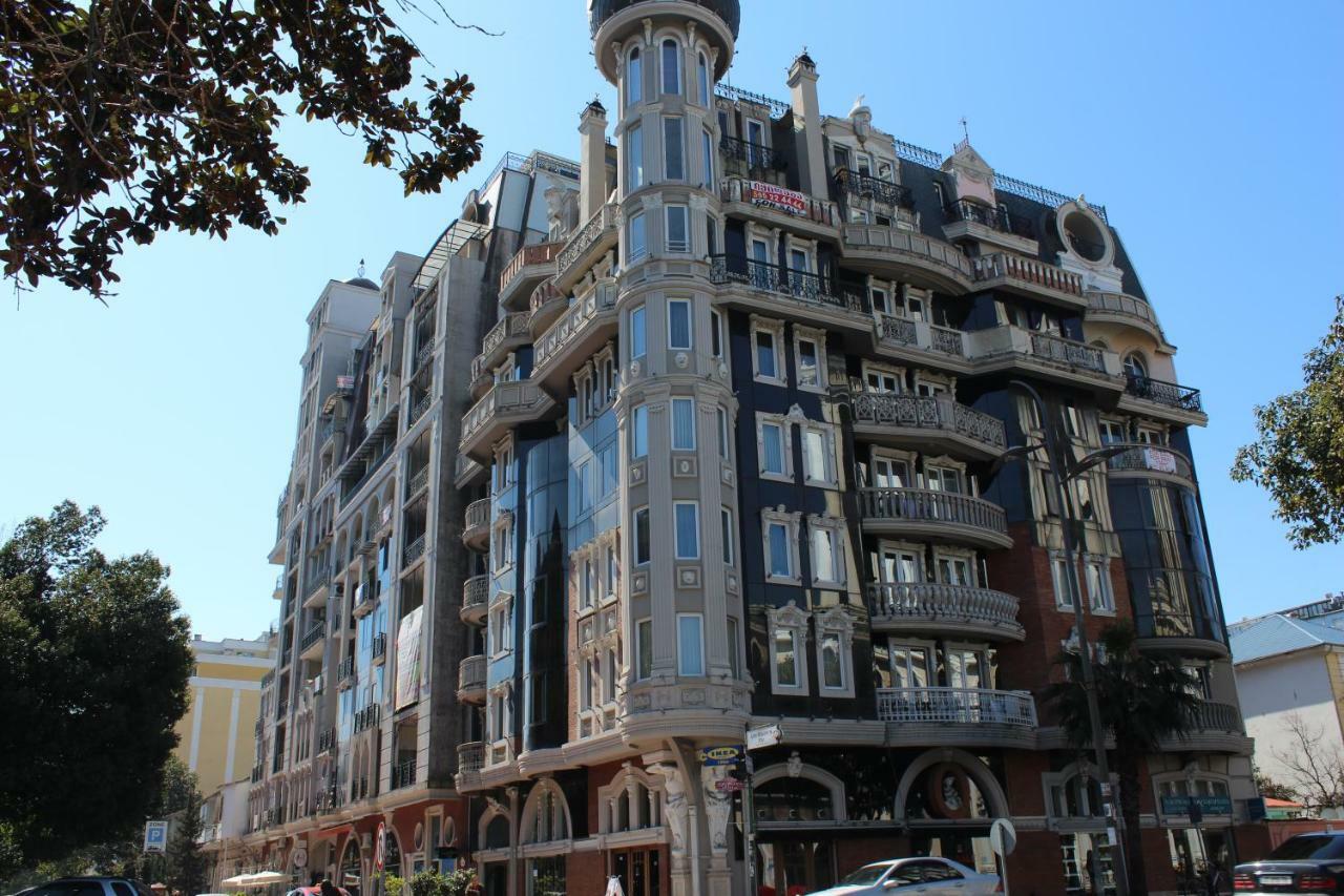 Batumi Apartment In Front Of Sheraton Εξωτερικό φωτογραφία