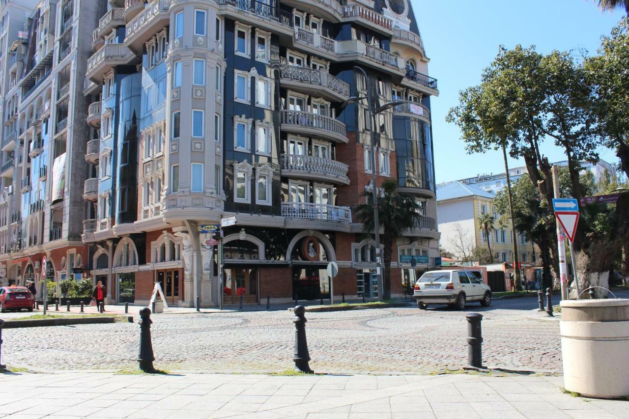 Batumi Apartment In Front Of Sheraton Εξωτερικό φωτογραφία