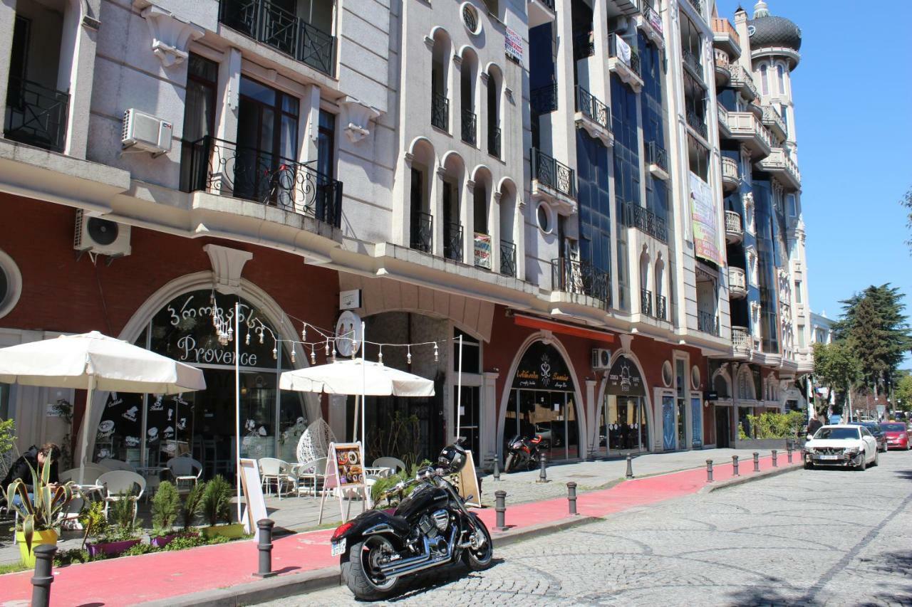 Batumi Apartment In Front Of Sheraton Εξωτερικό φωτογραφία