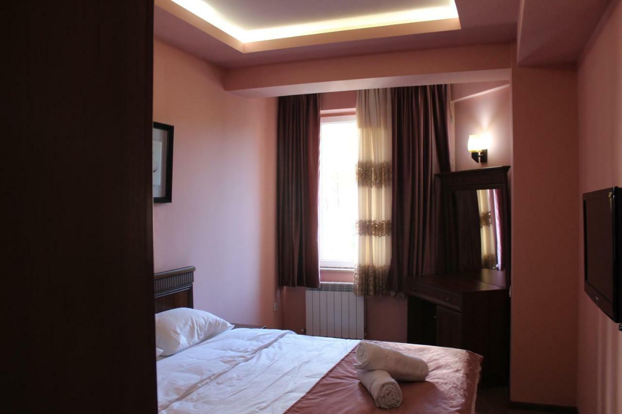 Batumi Apartment In Front Of Sheraton Εξωτερικό φωτογραφία